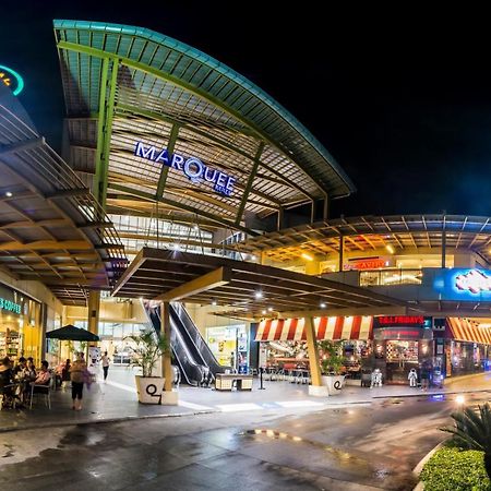 Hillary Timog Park Homes Angeles Exterior foto