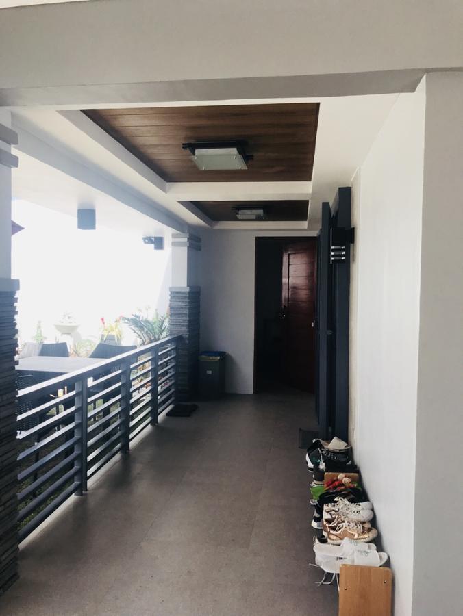 Hillary Timog Park Homes Angeles Exterior foto